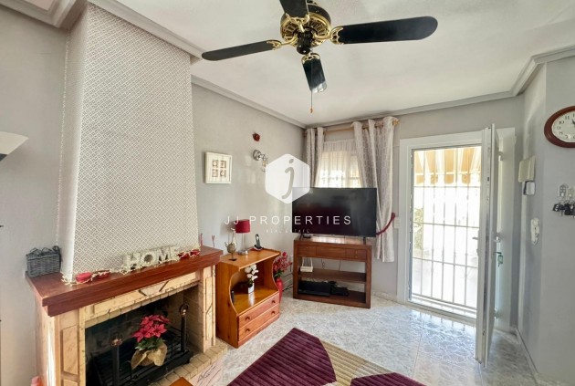 Z drugiej ręki - Villa -
Torrevieja - Costa Blanca