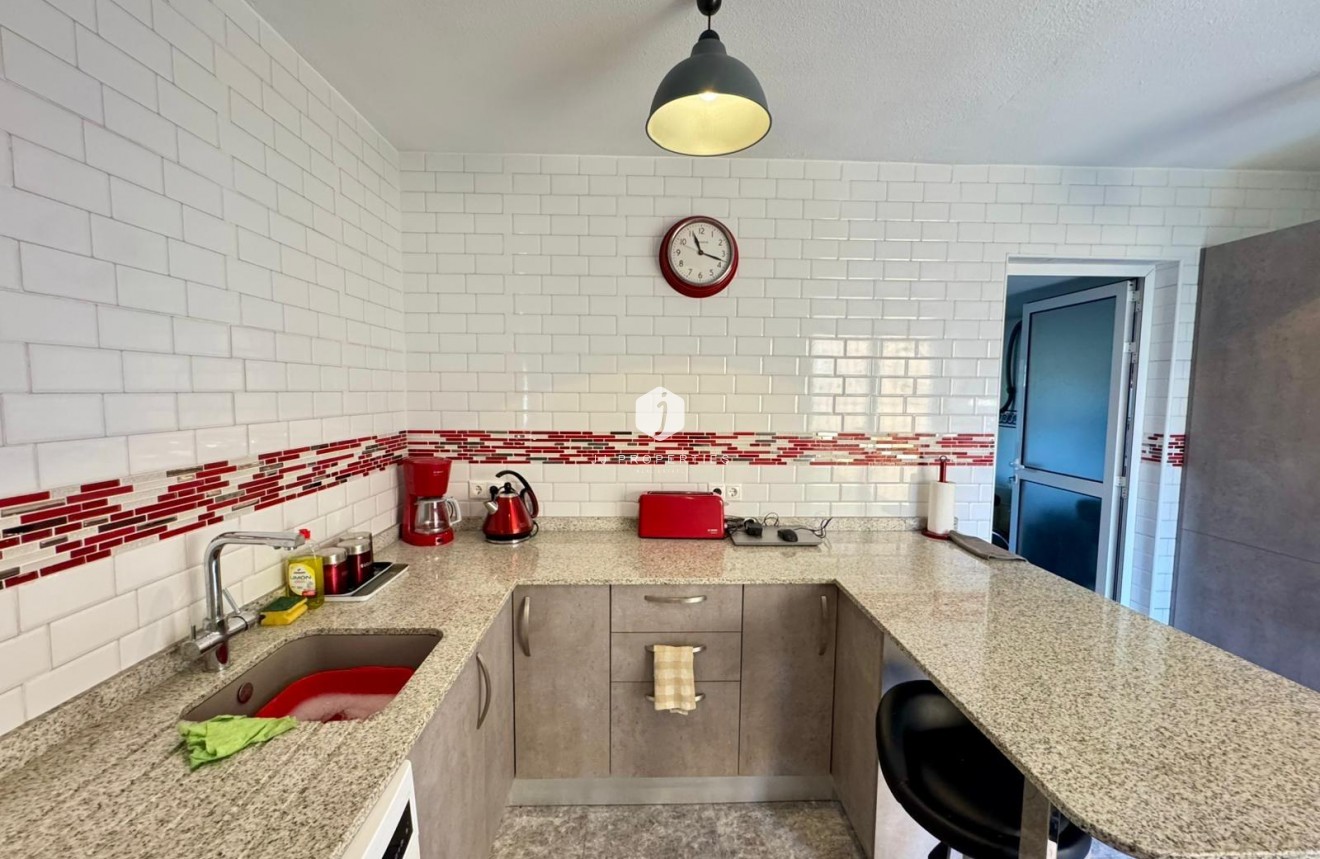 Z drugiej ręki - Villa -
Torrevieja - Costa Blanca