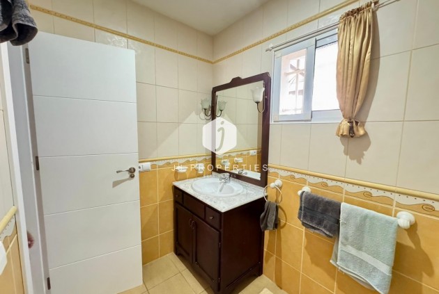 Z drugiej ręki - Villa -
Torrevieja - Costa Blanca