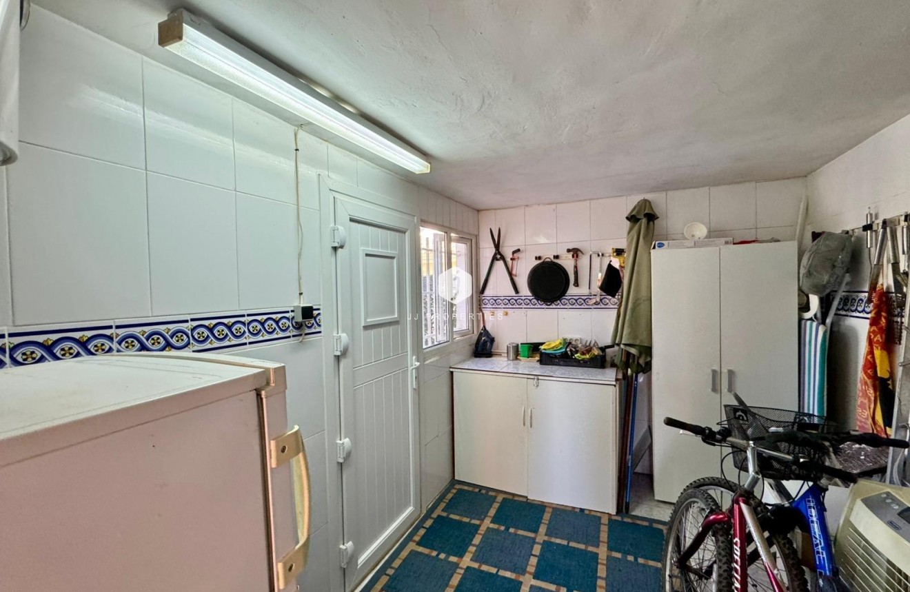 Z drugiej ręki - Villa -
Torrevieja - Costa Blanca