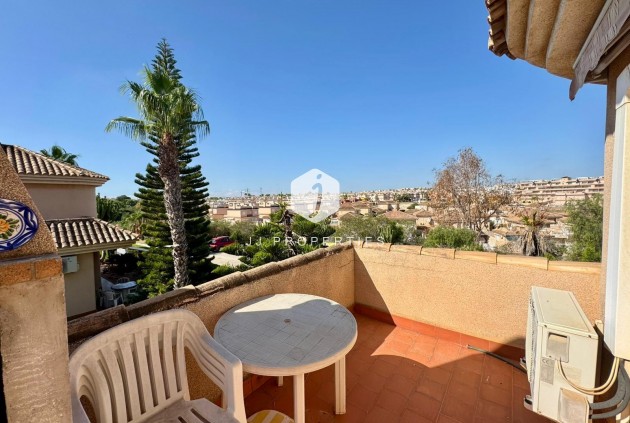 Z drugiej ręki - Villa -
Torrevieja - Costa Blanca