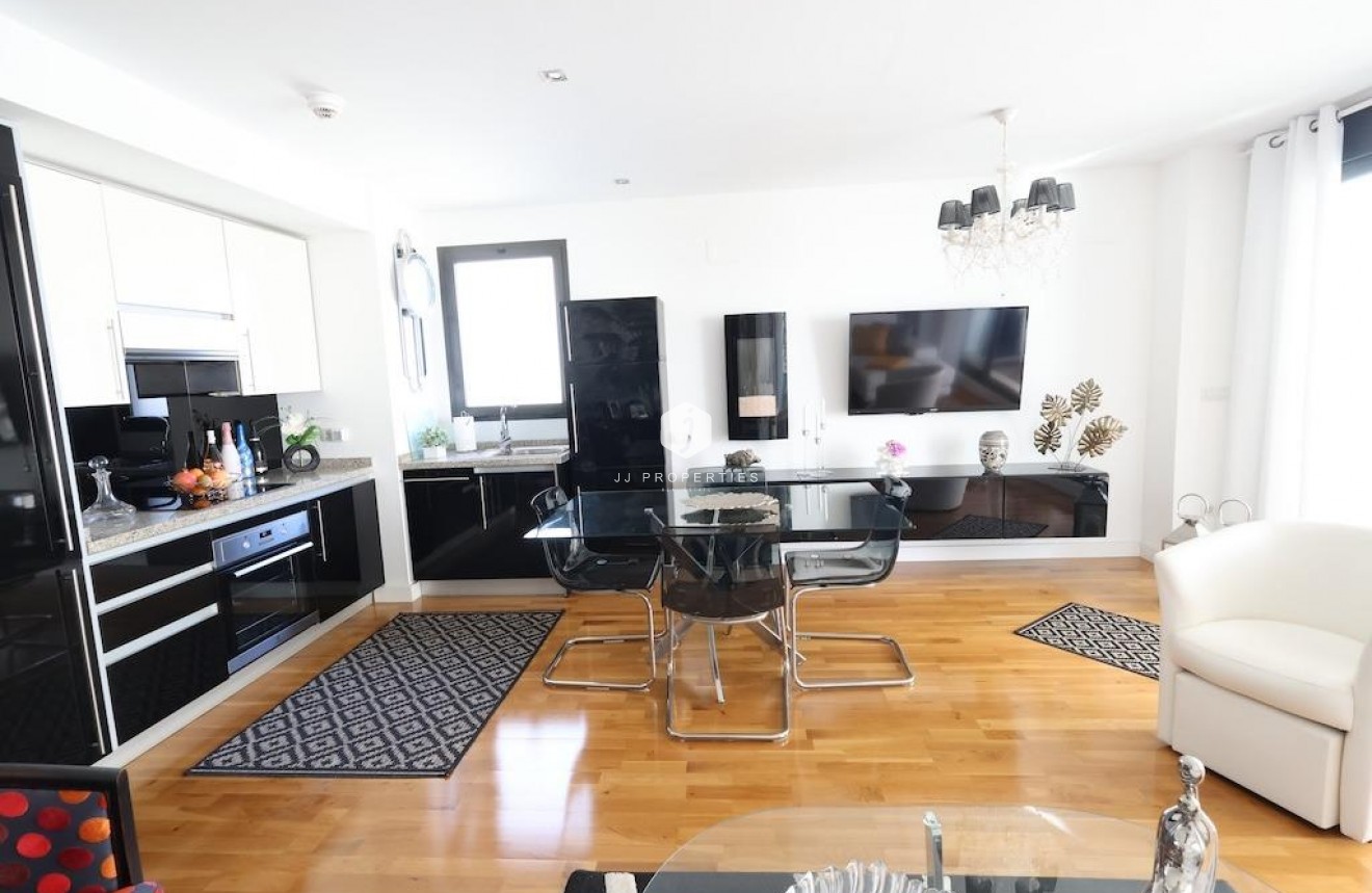 Z drugiej ręki - Mieszkanie w bloku -
Orihuela Costa - Costa Blanca