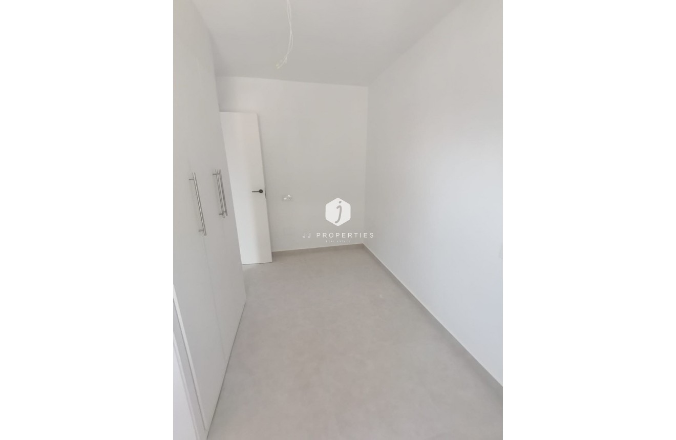 Resale - Apartment / flat -
Torrevieja - Costa Blanca