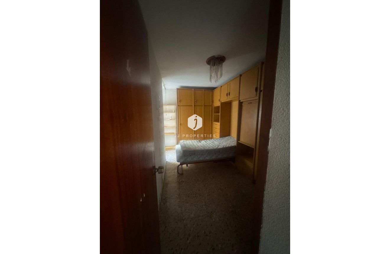 Tweedehands - Appartement / flat -
Bigastro - Bigastro Centro