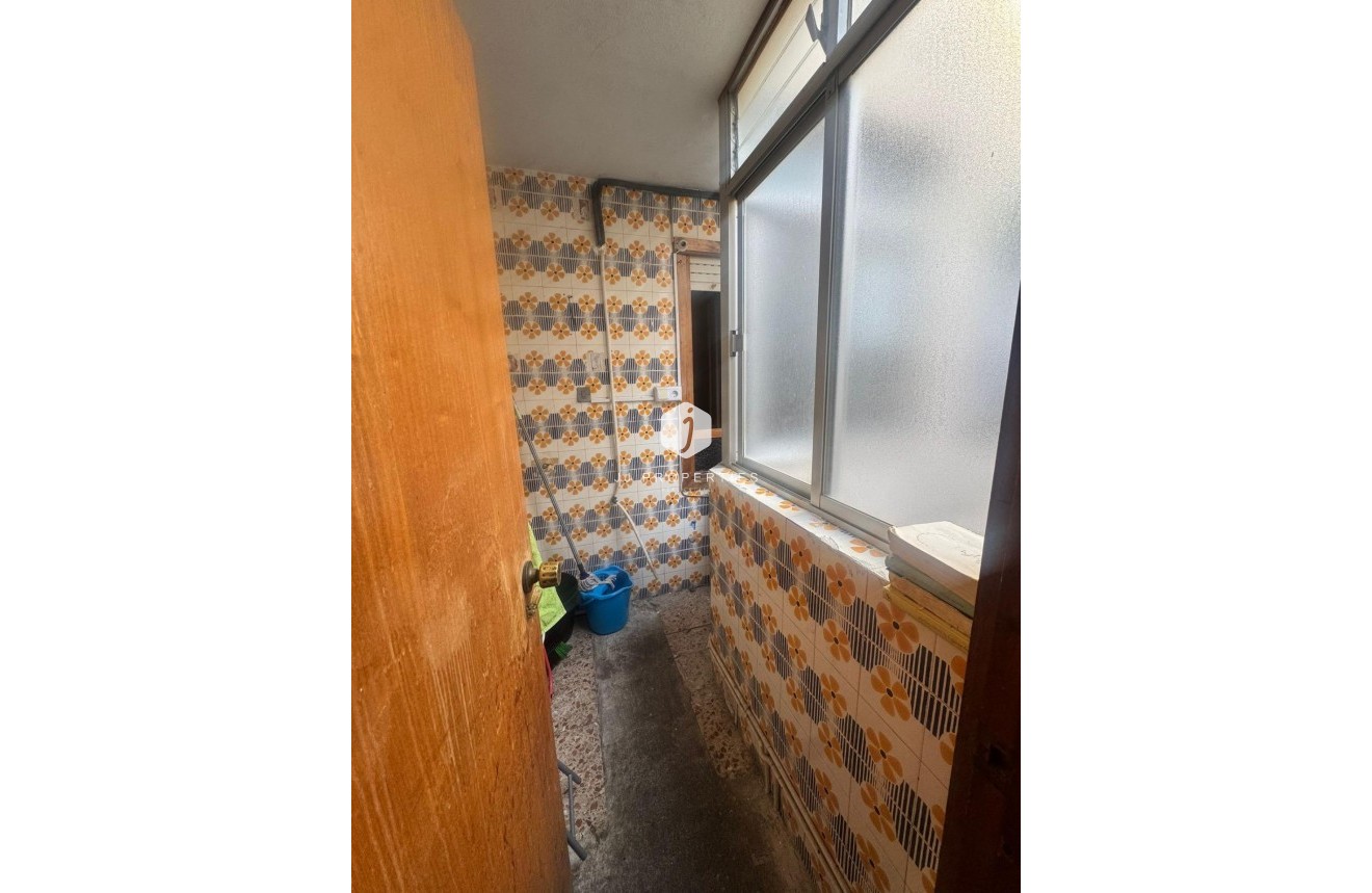 Tweedehands - Appartement / flat -
Bigastro - Bigastro Centro