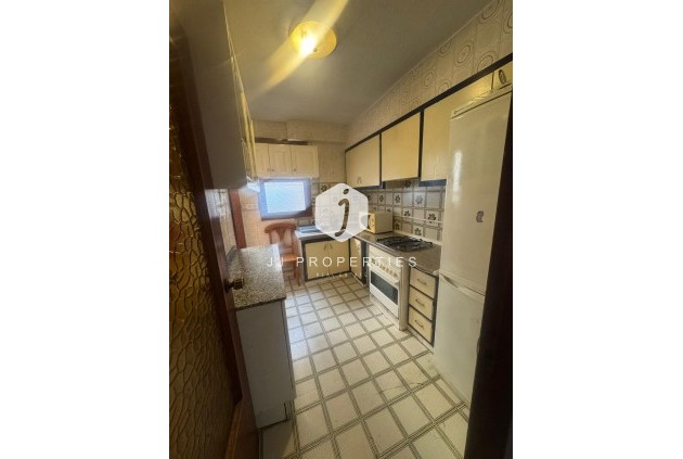 Tweedehands - Appartement / flat -
Bigastro - Bigastro Centro