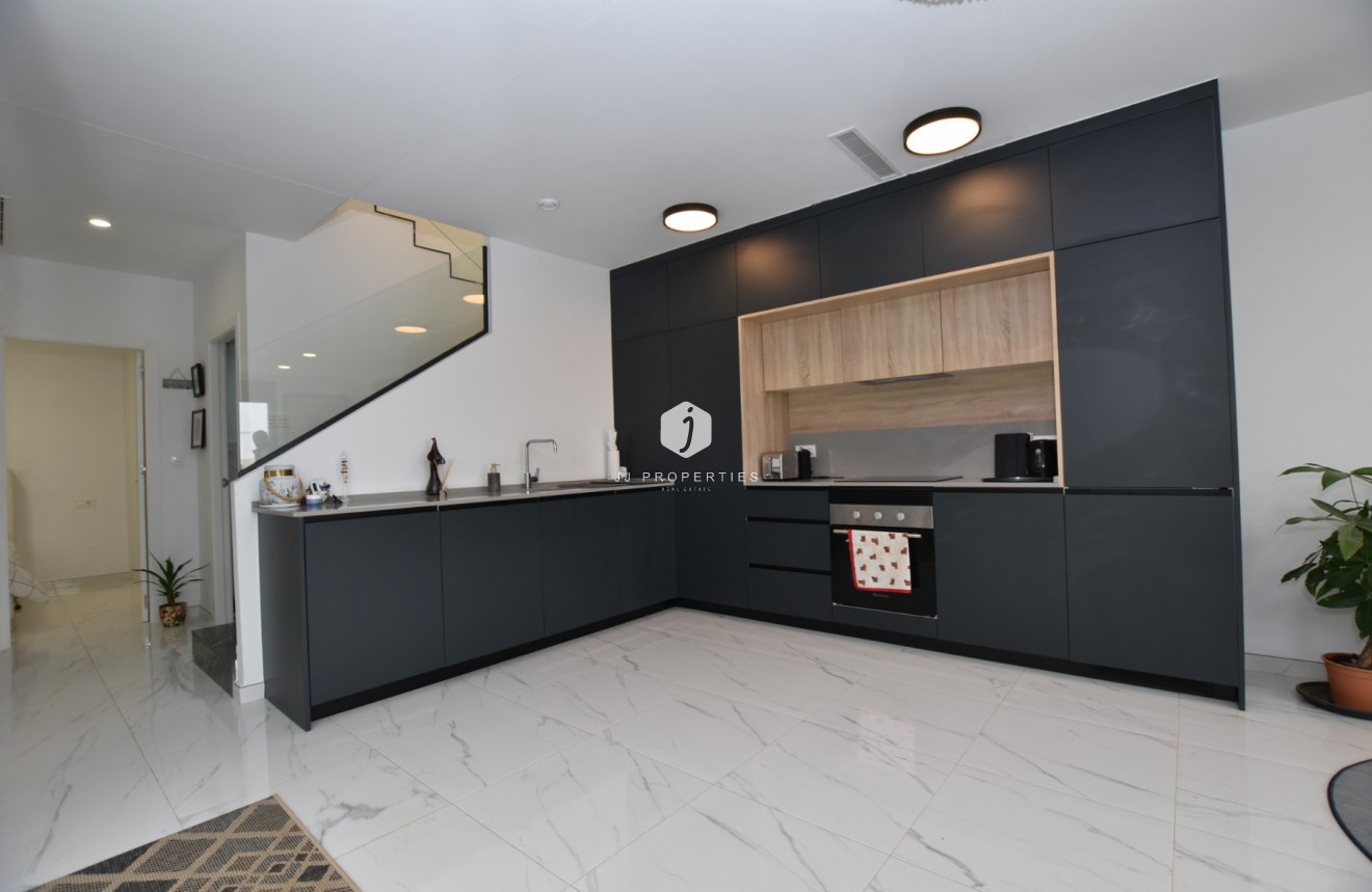 Tweedehands - Villa -
Los Montesinos - Costa Blanca