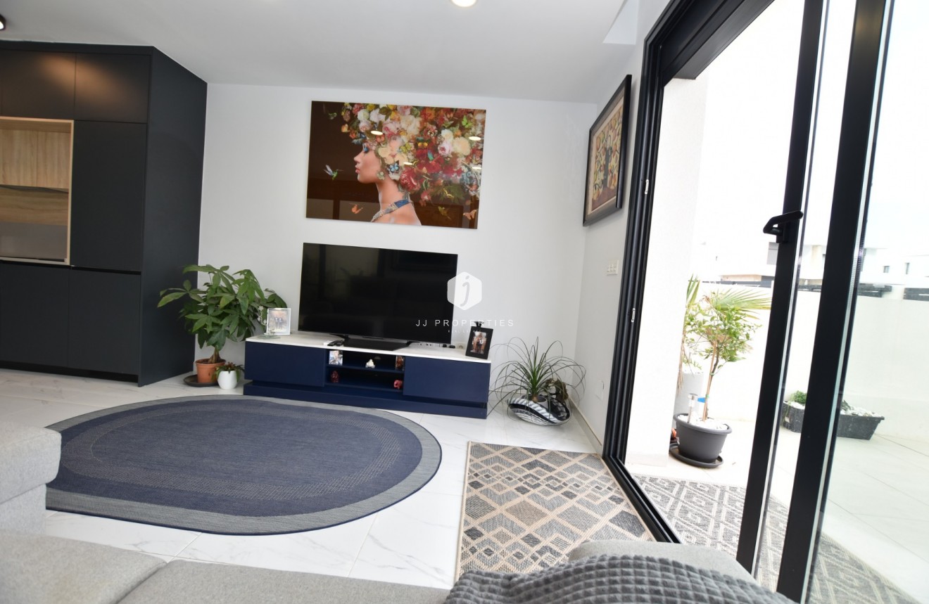 Tweedehands - Villa -
Los Montesinos - Costa Blanca