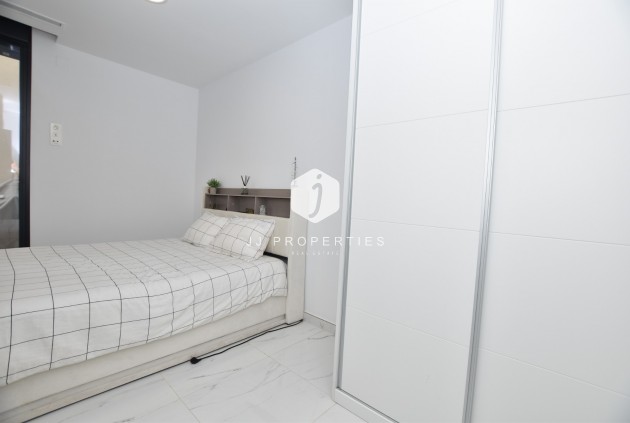 Tweedehands - Villa -
Los Montesinos - Costa Blanca