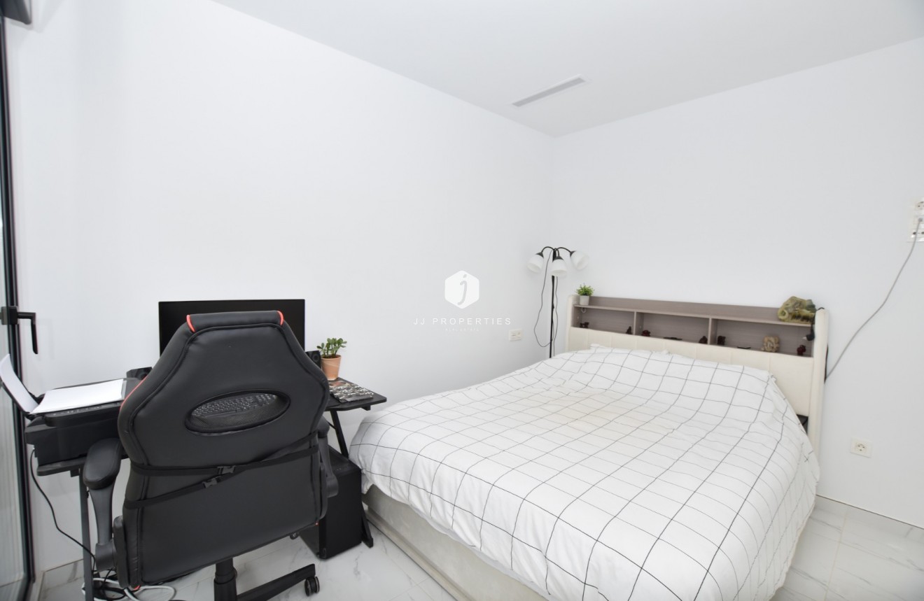 Tweedehands - Villa -
Los Montesinos - Costa Blanca