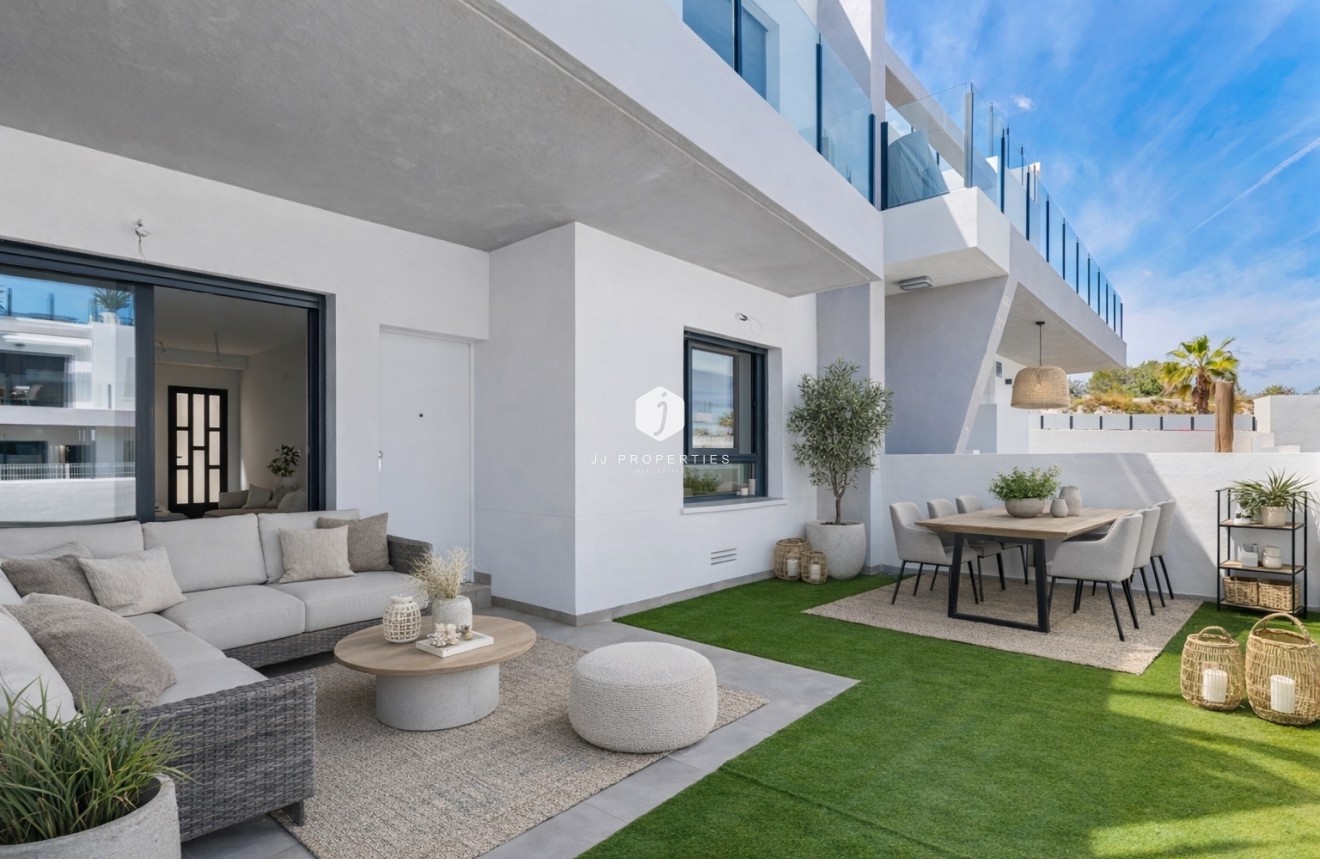 Tweedehands - Appartement / flat -
San Miguel de Salinas - Inland