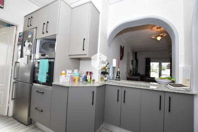 Tweedehands - Villa -
Algorfa - Inland