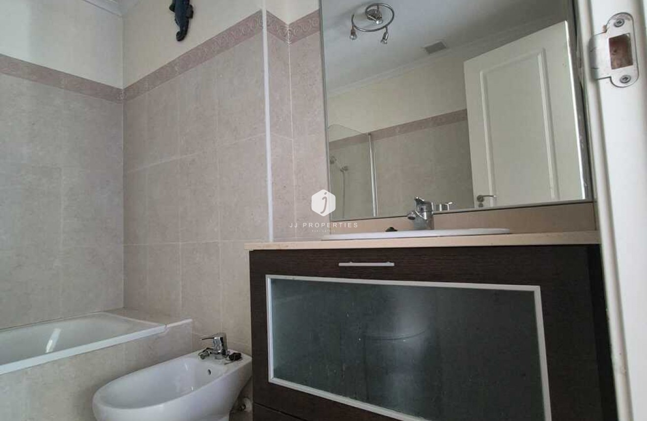 Tweedehands - Appartement / flat -
Jacarilla - Costa Blanca