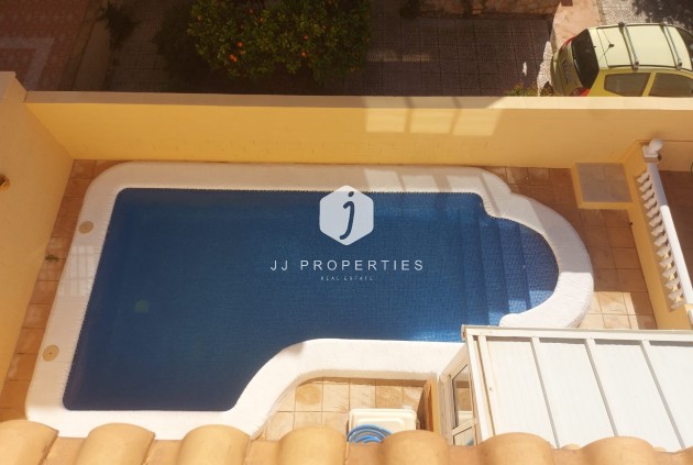 Tweedehands - Chalet -
Rojales - Inland