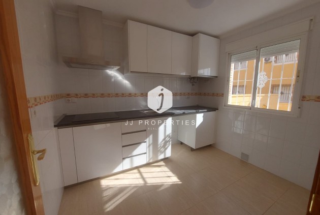 Tweedehands - Chalet -
Rojales - Inland