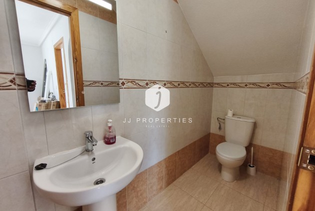 Tweedehands - Chalet -
Rojales - Inland