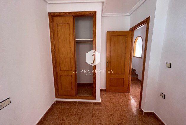 Tweedehands - Chalet -
Los Montesinos - Costa Blanca