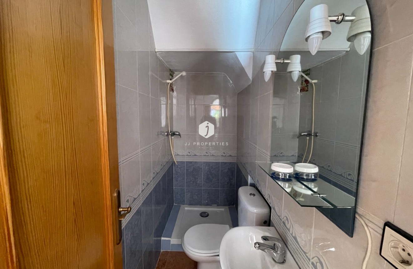 Tweedehands - Chalet -
Los Montesinos - Costa Blanca