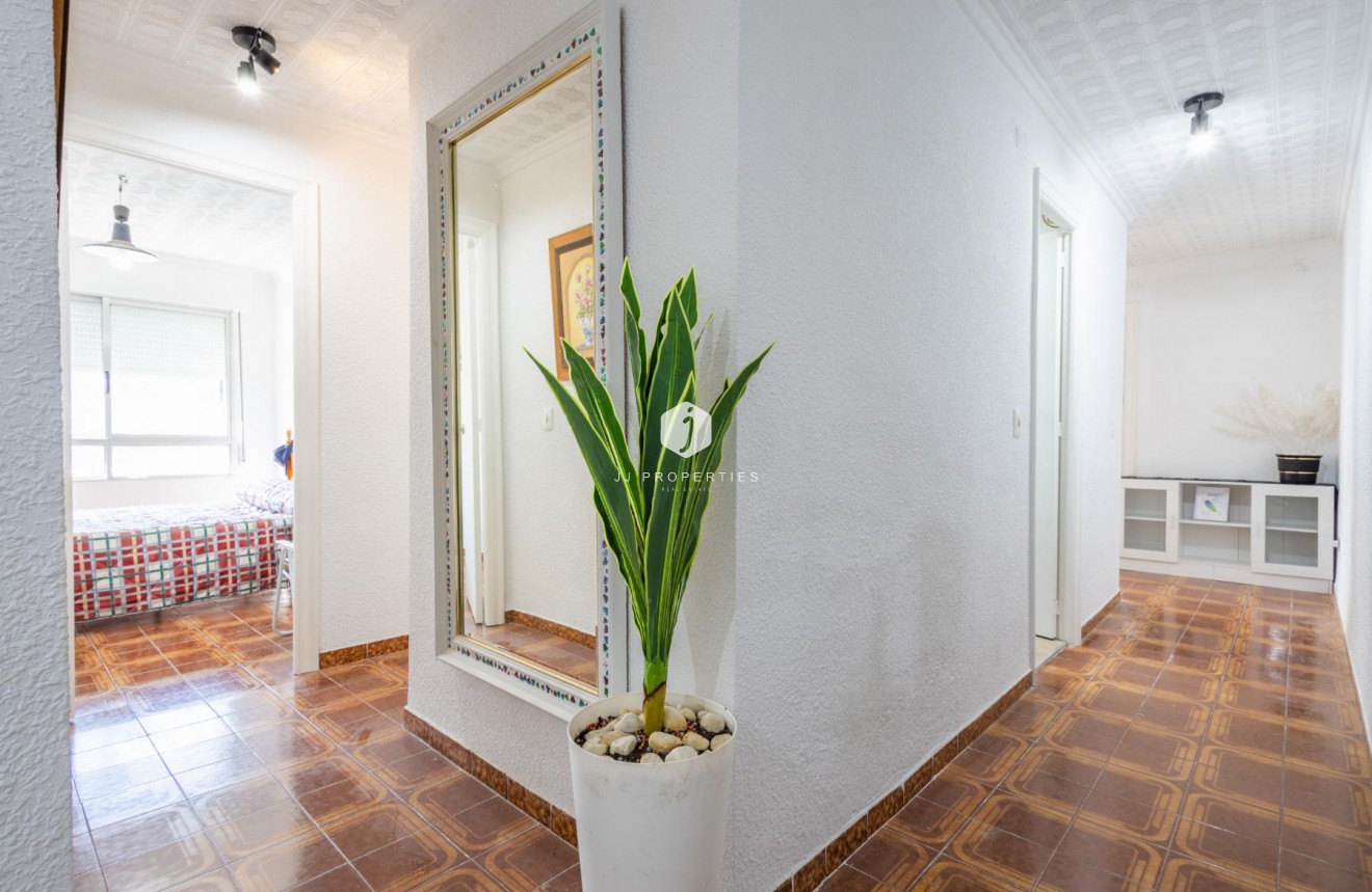 Aus zweiter Hand - Wohnung -
Torrevieja - Costa Blanca