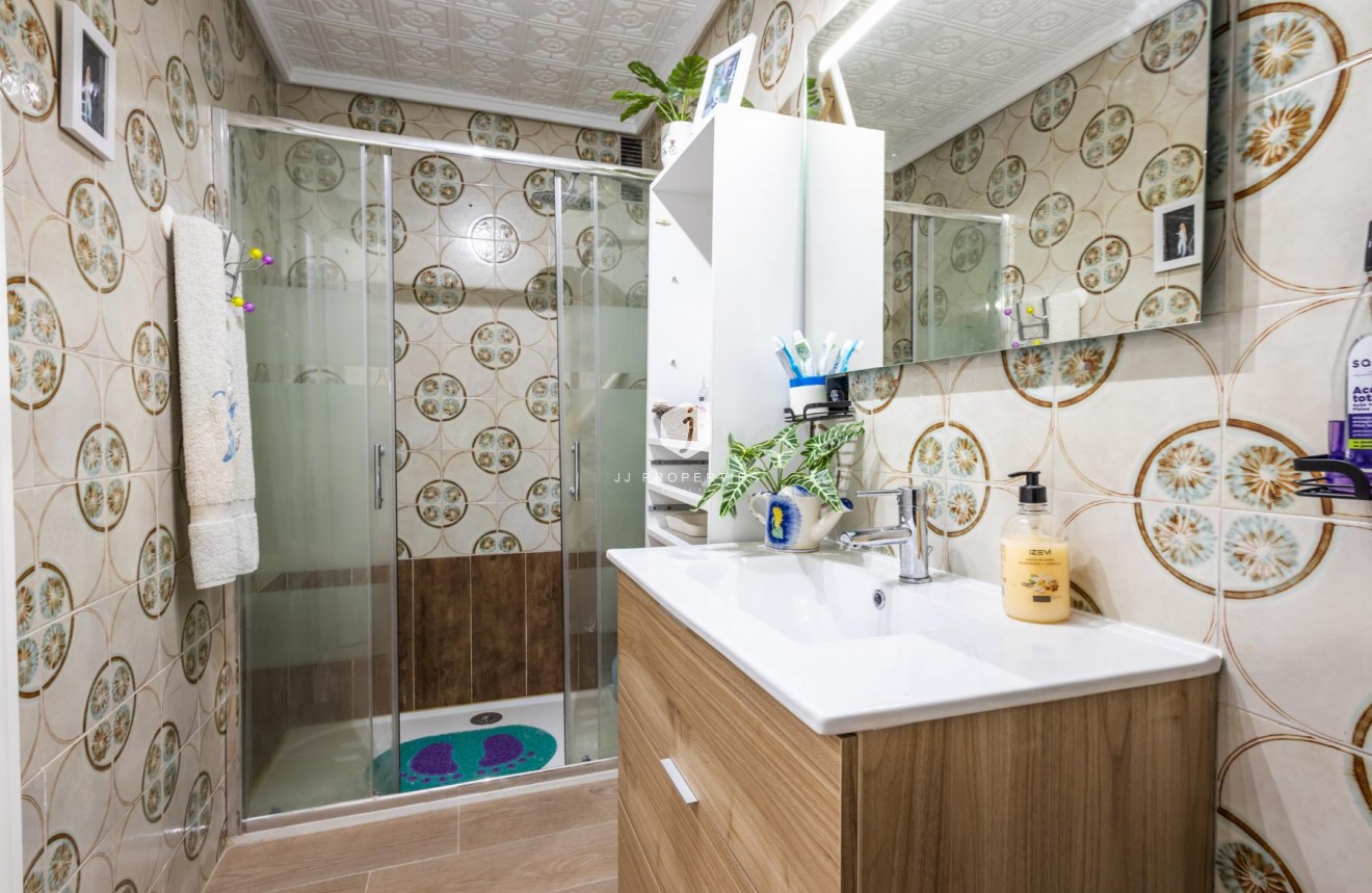 Aus zweiter Hand - Wohnung -
Torrevieja - Costa Blanca