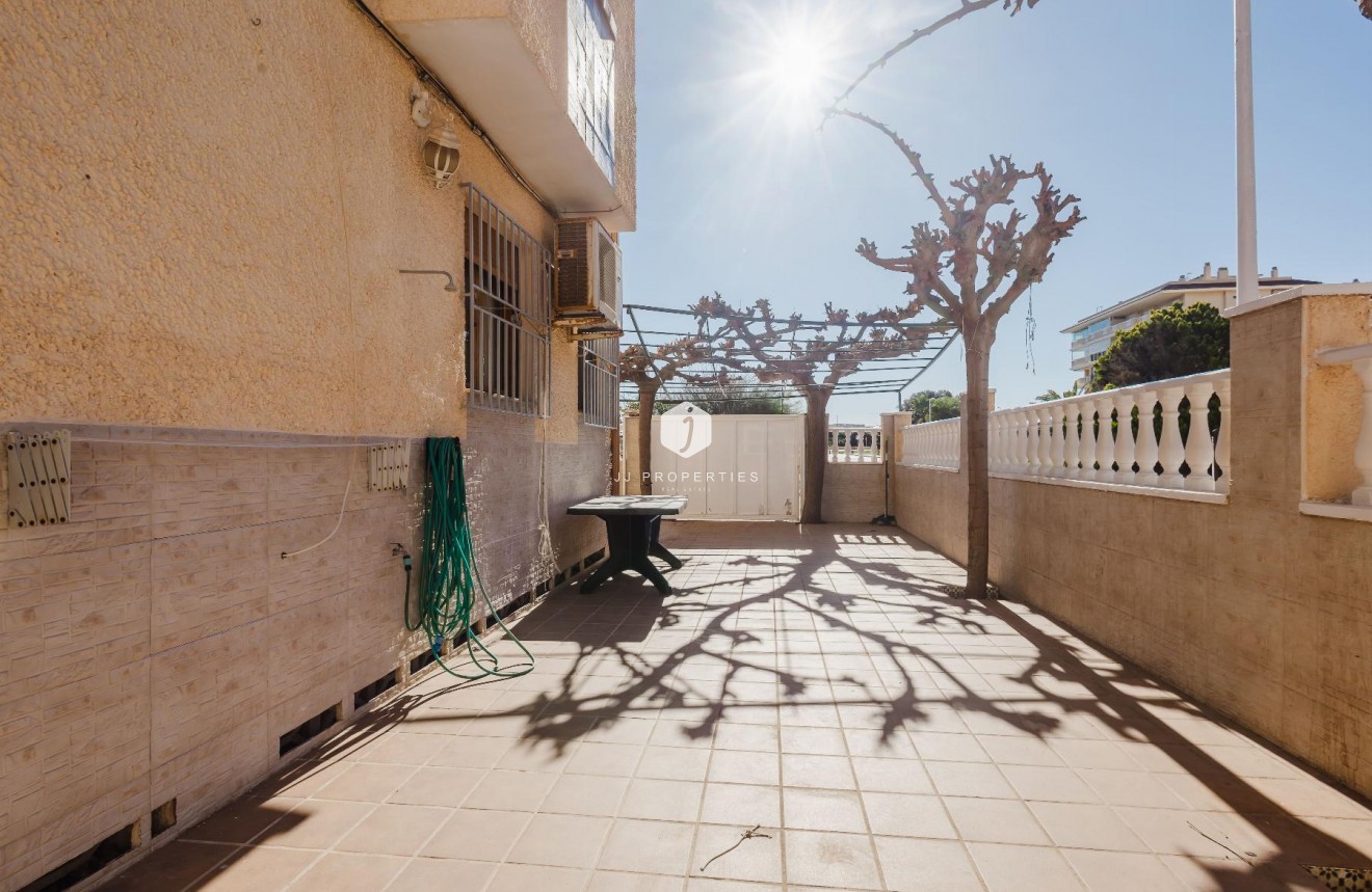 Tweedehands - Bungalow -
Torrevieja - Costa Blanca