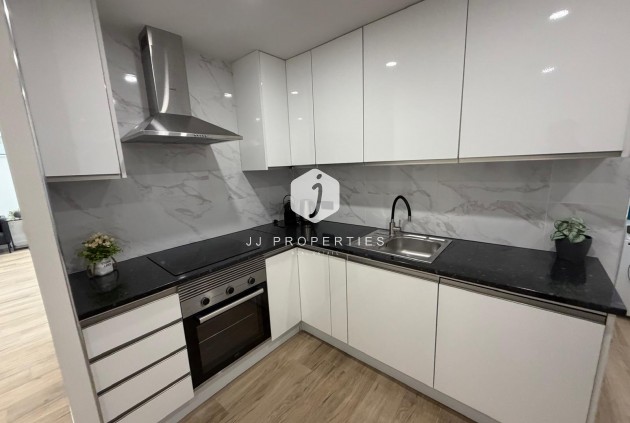 Resale - Apartment / flat -
Torrevieja - Costa Blanca