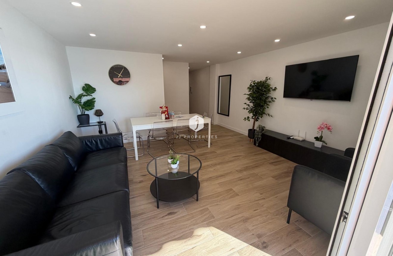 Resale - Apartment / flat -
Torrevieja - Costa Blanca