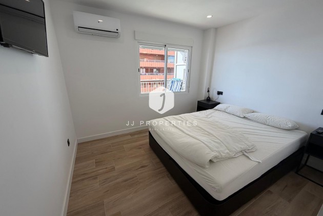 Resale - Apartment / flat -
Torrevieja - Costa Blanca