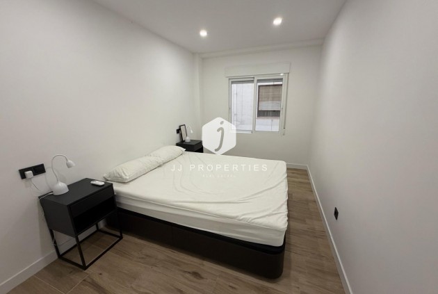 Resale - Apartment / flat -
Torrevieja - Costa Blanca