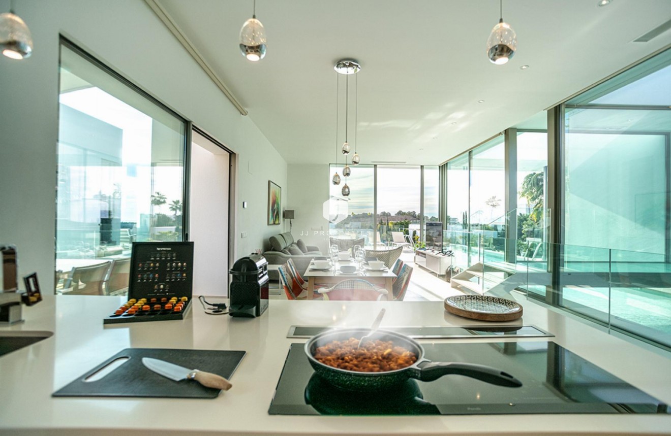 Tweedehands - Villa -
Orihuela Costa - Costa Blanca