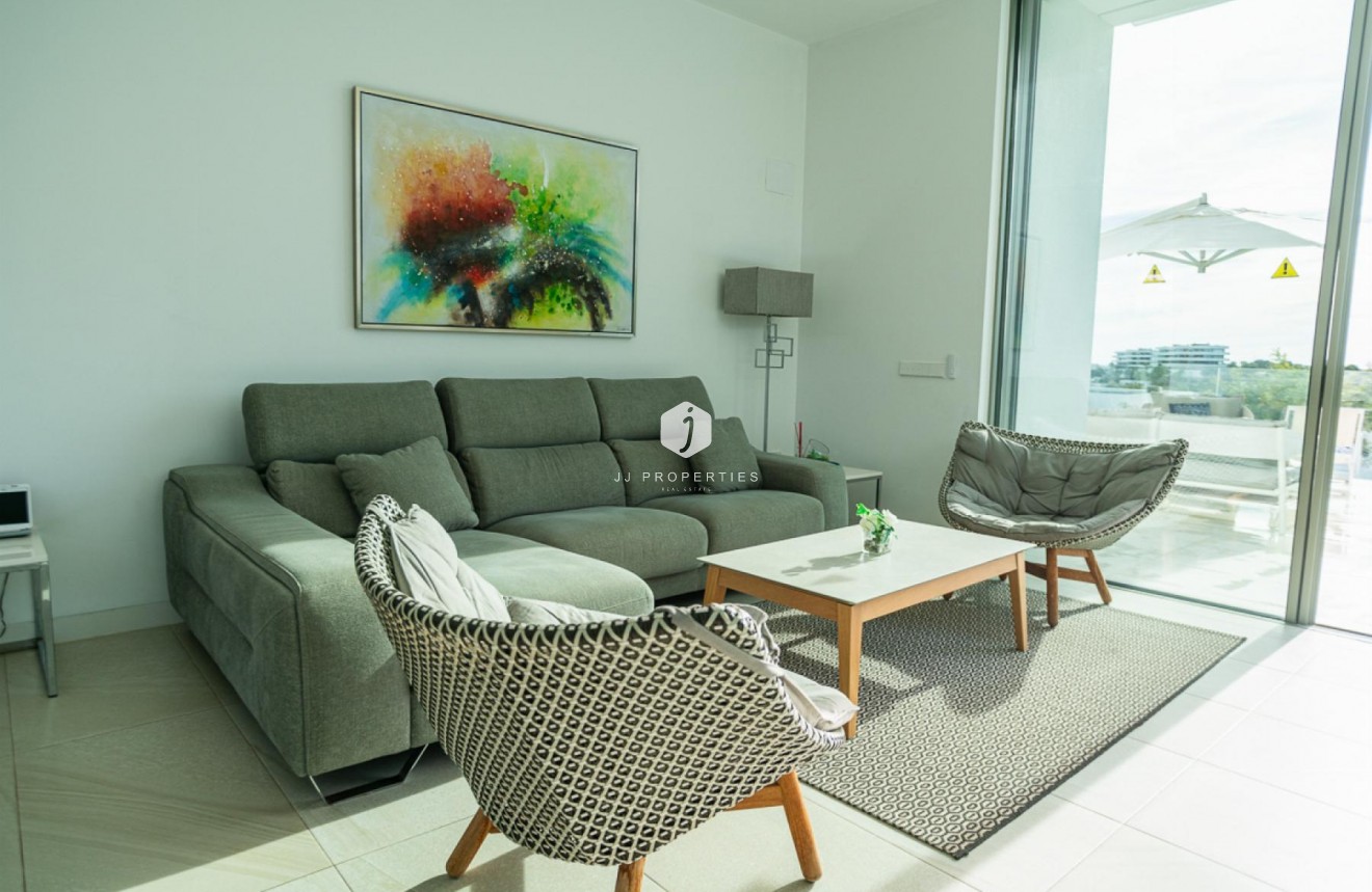 Tweedehands - Villa -
Orihuela Costa - Costa Blanca