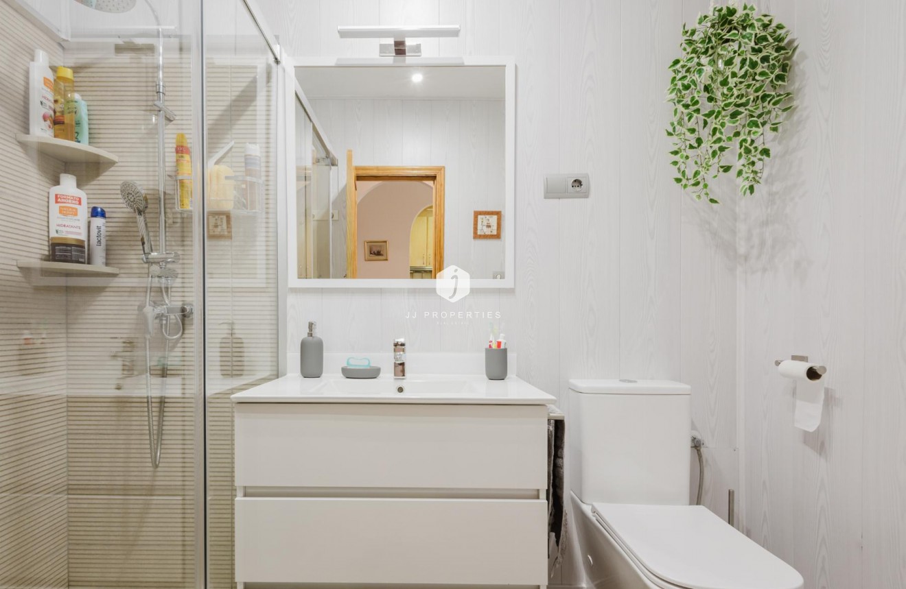 Tweedehands - Bungalow -
Torrevieja - Costa Blanca