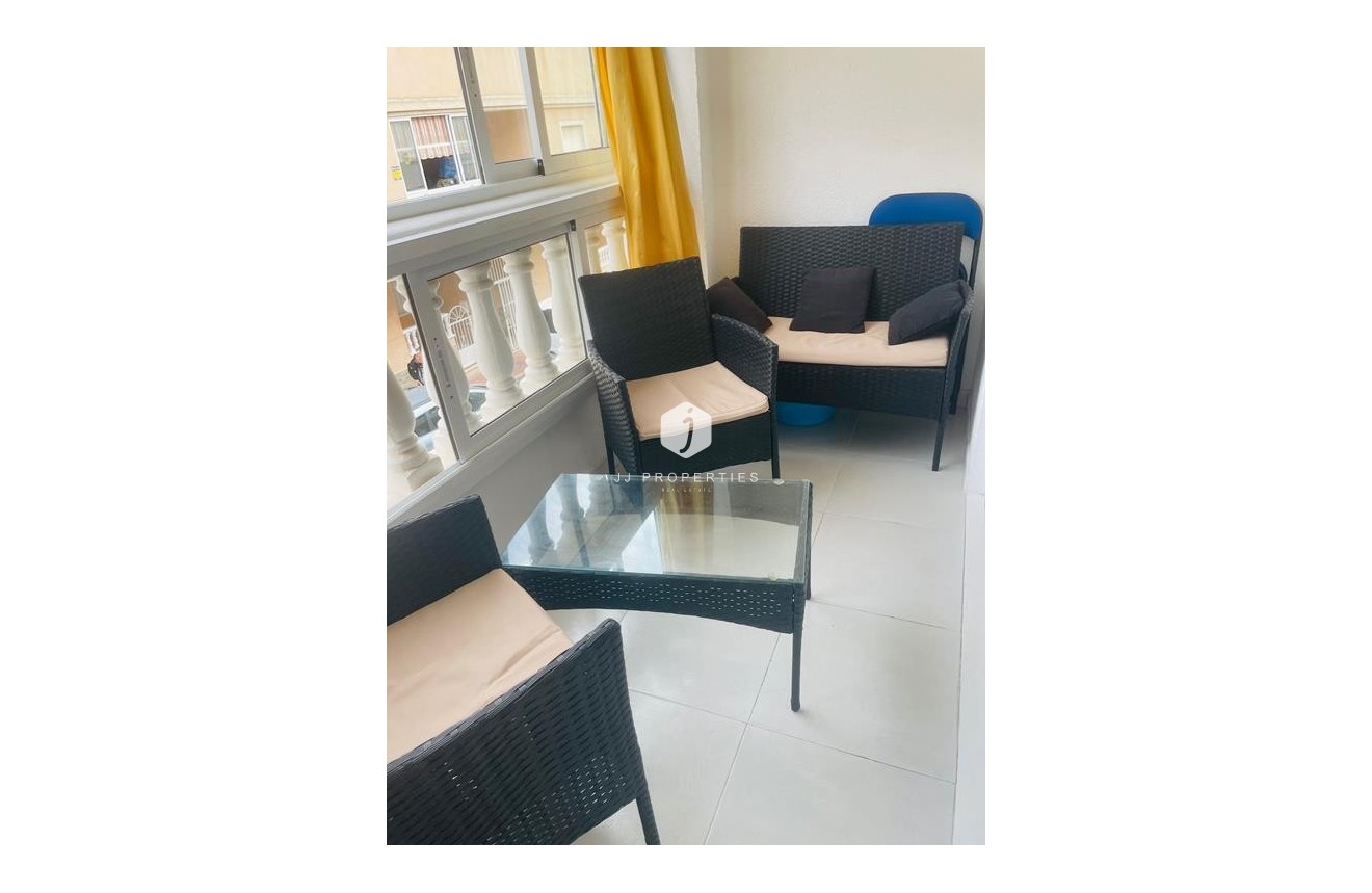 Tweedehands - Appartement / flat -
Torrevieja - HABANERAS - LA LOMA