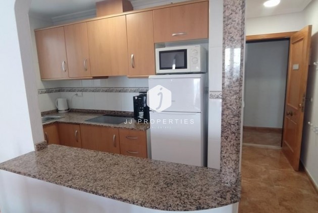 Tweedehands - Appartement / flat -
Torrevieja - CASCO URBANO