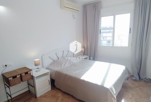 Tweedehands - Appartement / flat -
Torrevieja - CASCO URBANO