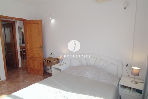 Tweedehands - Appartement / flat -
Torrevieja - CASCO URBANO