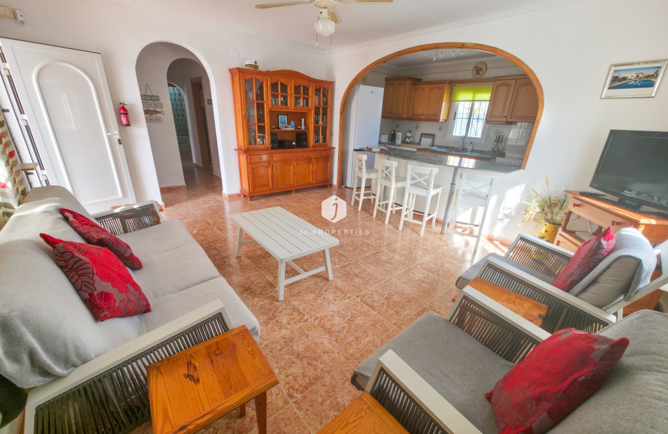 Z drugiej ręki - Villa -
Torrevieja - Costa Blanca