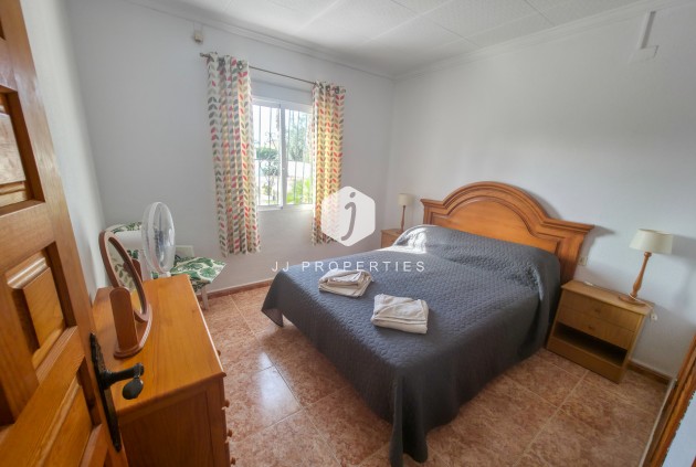 Z drugiej ręki - Villa -
Torrevieja - Costa Blanca
