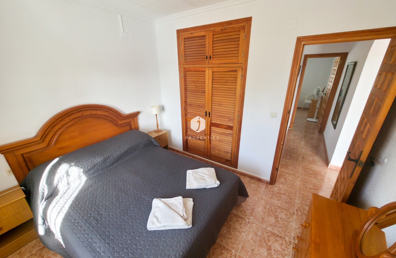 Z drugiej ręki - Villa -
Torrevieja - Costa Blanca