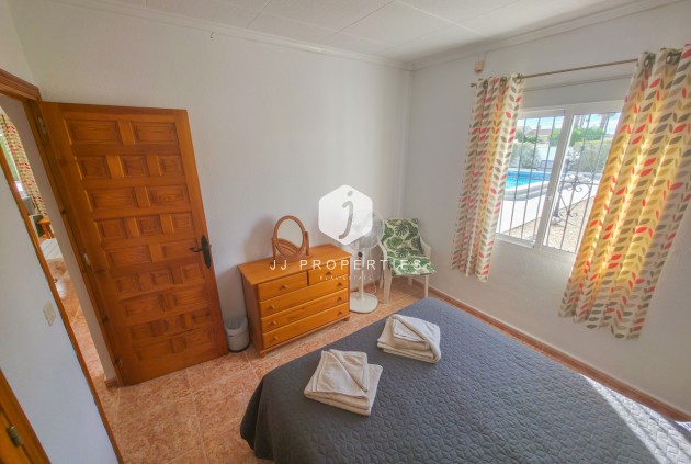 Z drugiej ręki - Villa -
Torrevieja - Costa Blanca