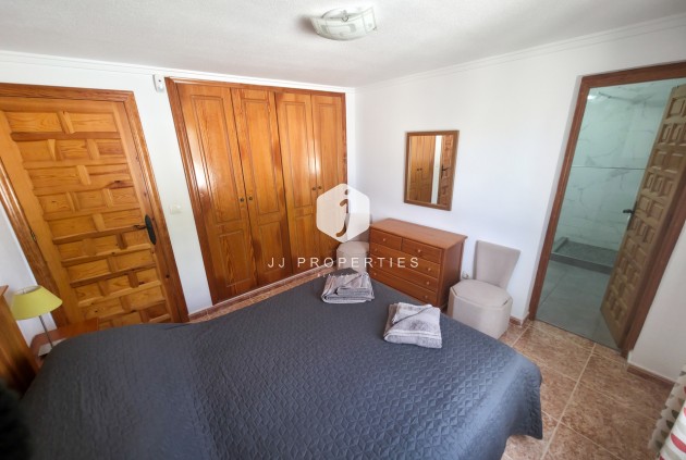 Z drugiej ręki - Villa -
Torrevieja - Costa Blanca