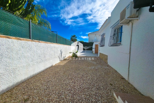 Z drugiej ręki - Villa -
Torrevieja - Costa Blanca