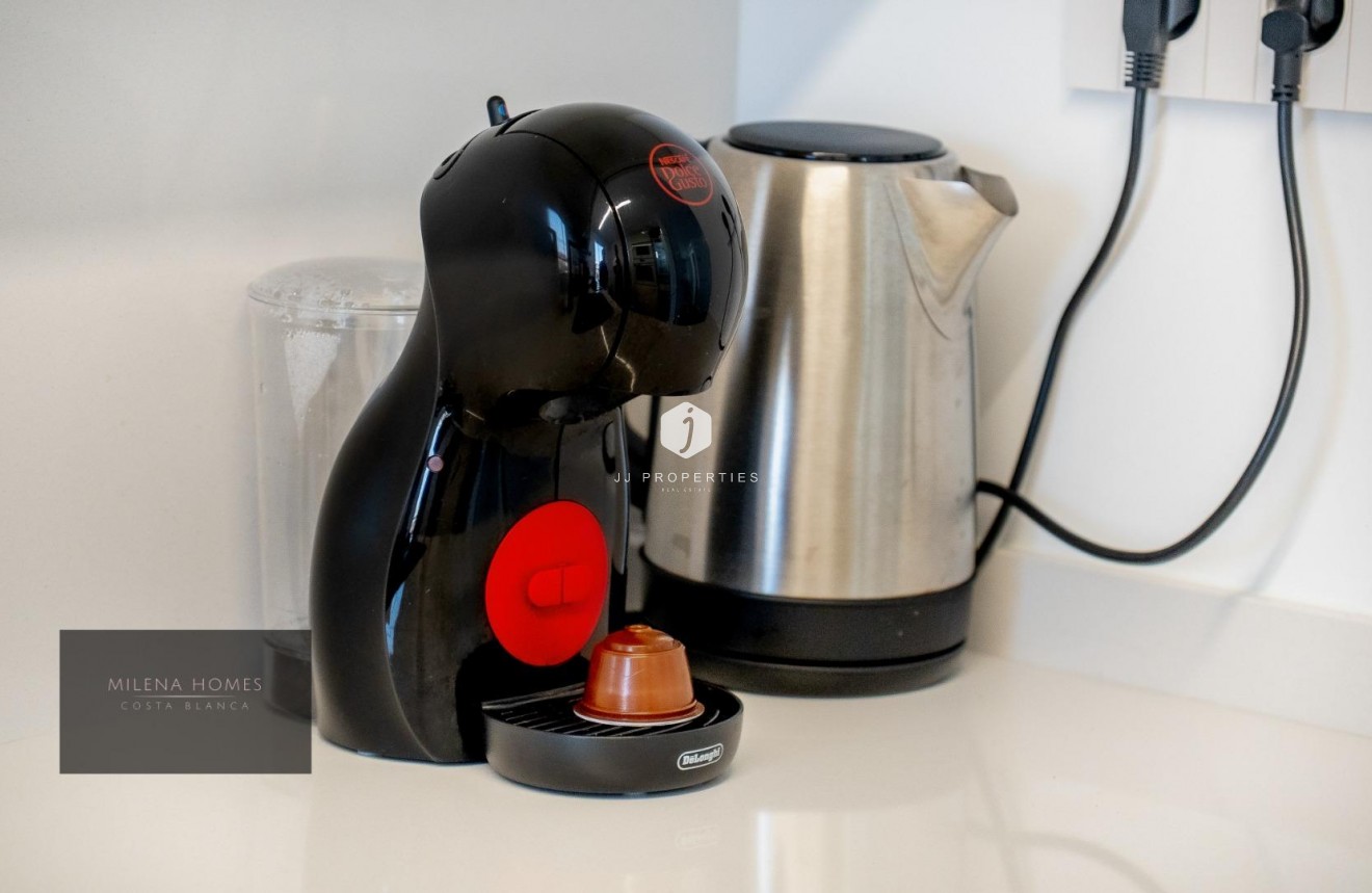 Tweedehands - Appartement / flat -
Torrevieja - Punta prima