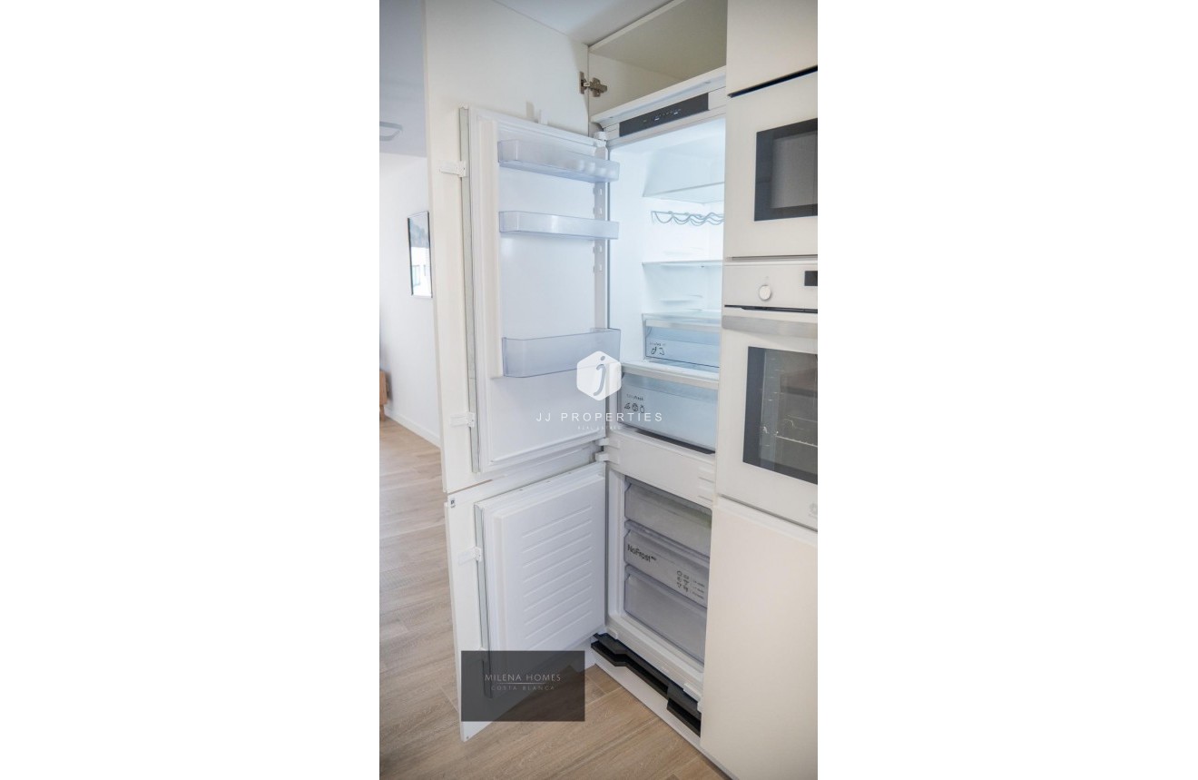 Tweedehands - Appartement / flat -
Torrevieja - Punta prima