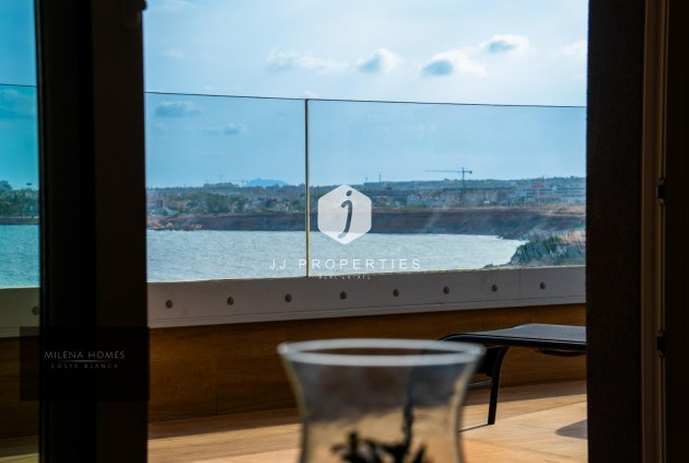 Tweedehands - Appartement / flat -
Torrevieja - Punta prima