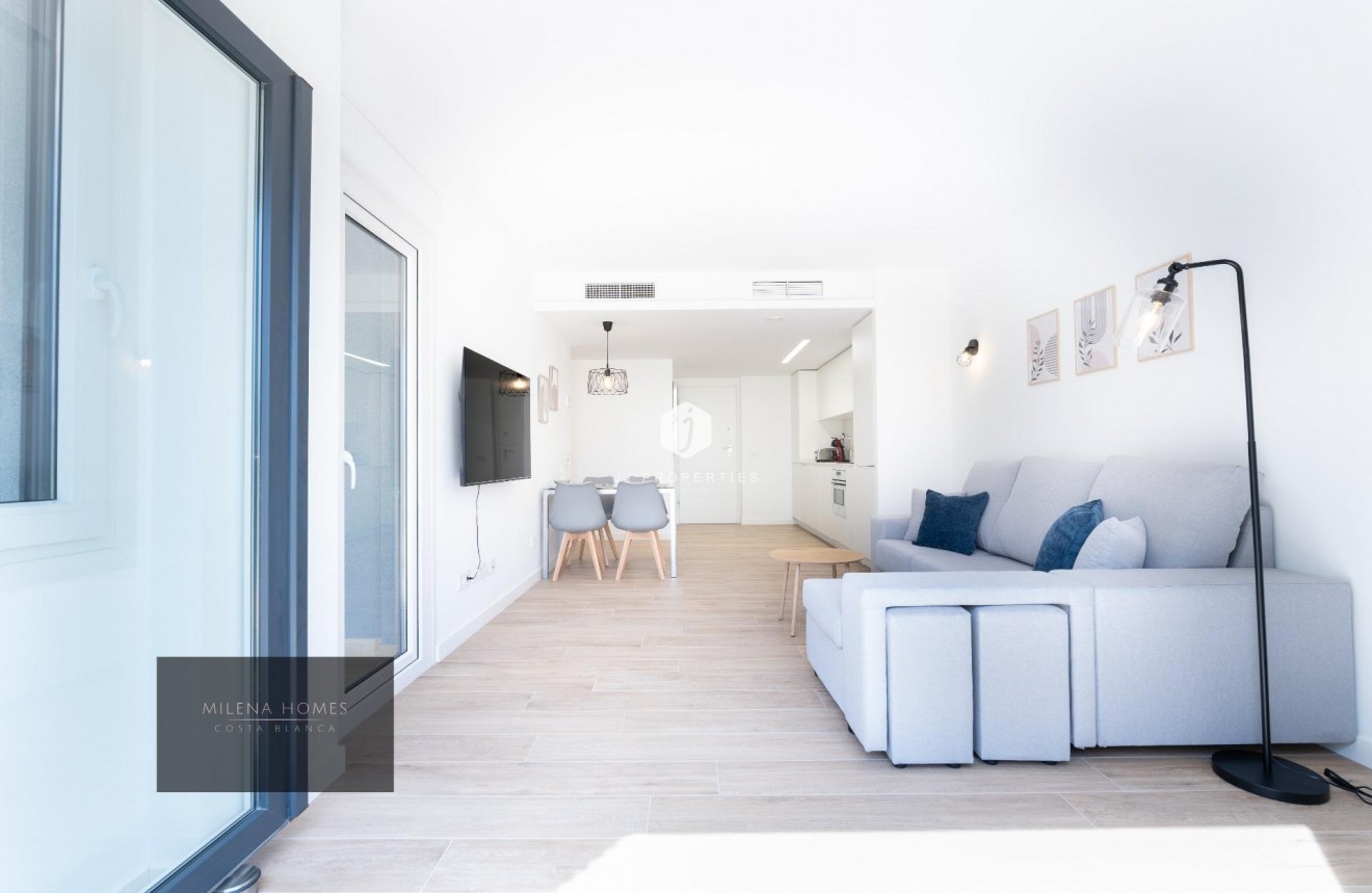 Tweedehands - Appartement / flat -
Torrevieja - Punta prima