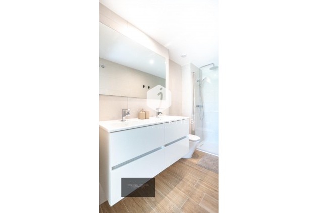 Tweedehands - Appartement / flat -
Torrevieja - Punta prima