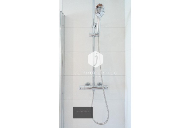 Tweedehands - Appartement / flat -
Torrevieja - Punta prima