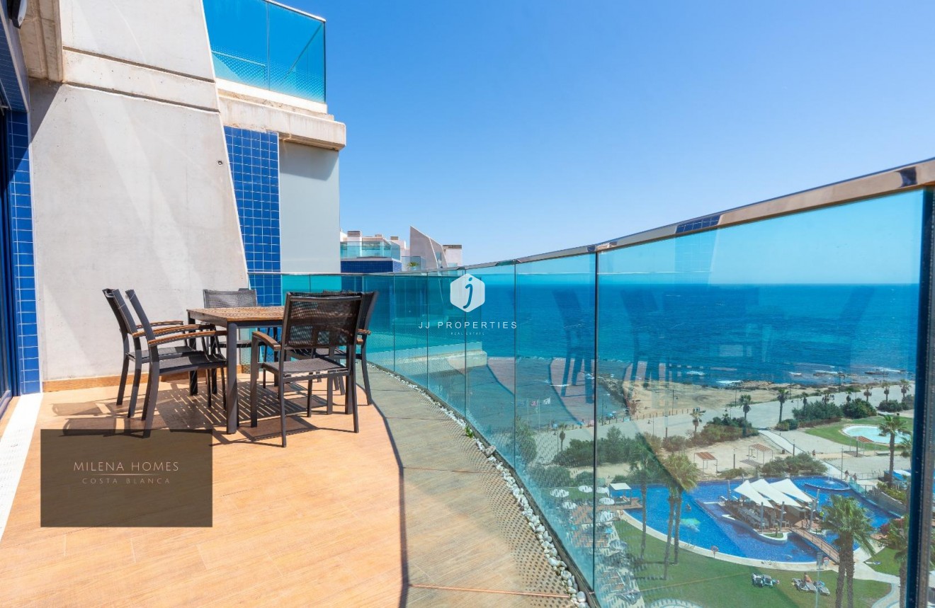 Tweedehands - Penthouse -
Torrevieja - Punta prima