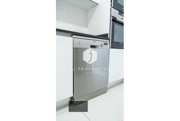 Tweedehands - Penthouse -
Torrevieja - Punta prima